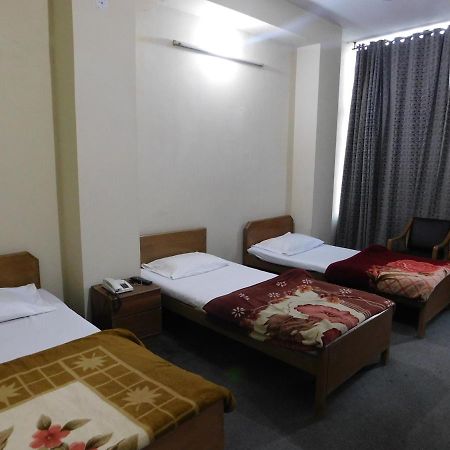 Hotel Avanti راوالبيندي المظهر الخارجي الصورة