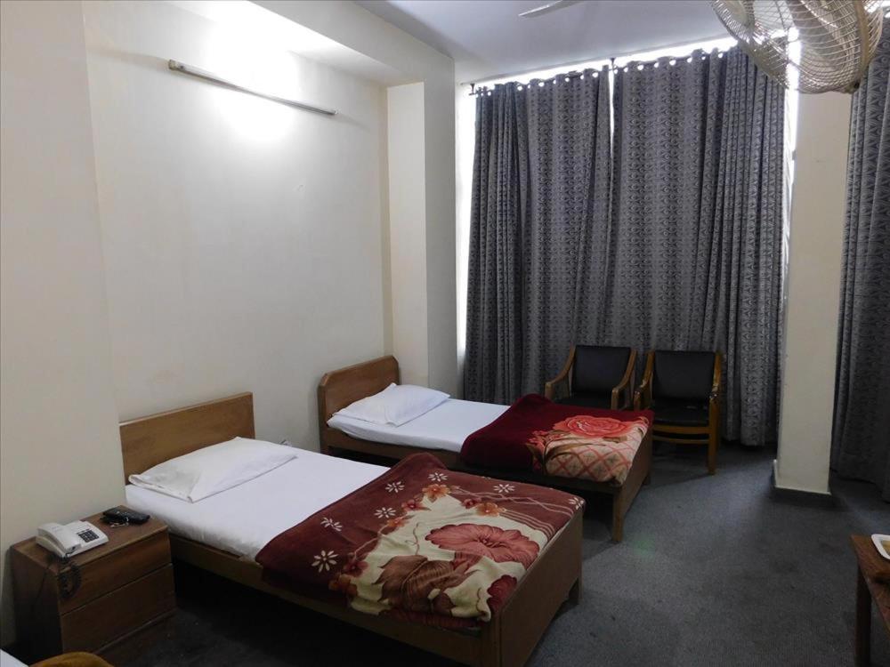 Hotel Avanti راوالبيندي المظهر الخارجي الصورة